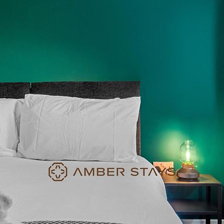 Spacious 5 Bed House In Reading By Amber Stays, Perfect For Business & Contractors, Sleeps 12! 外观 照片