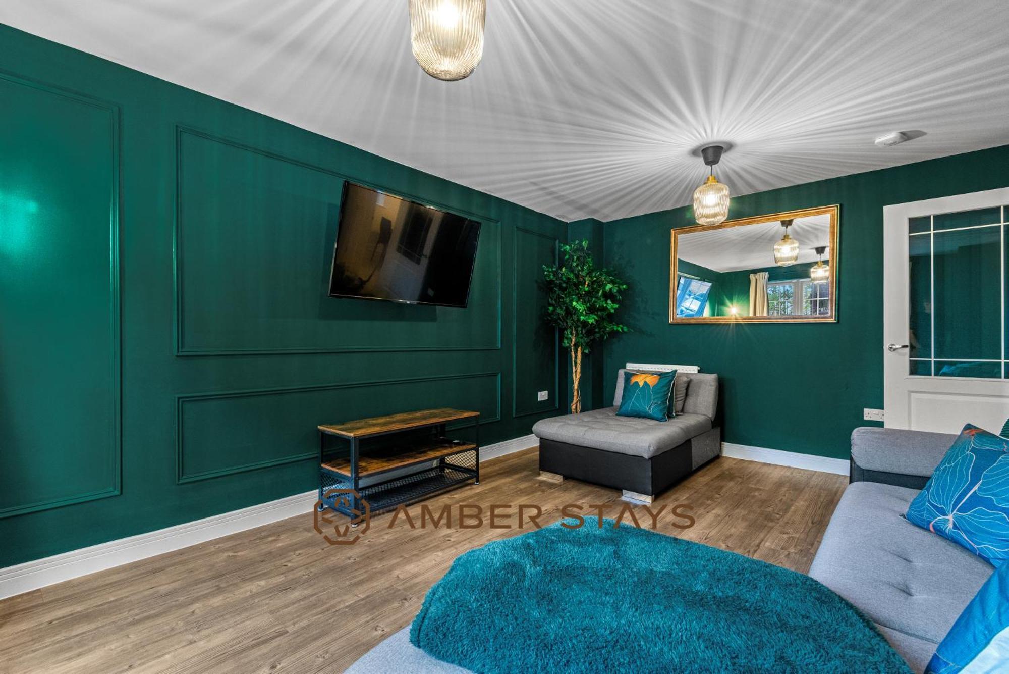 Spacious 5 Bed House In Reading By Amber Stays, Perfect For Business & Contractors, Sleeps 12! 外观 照片