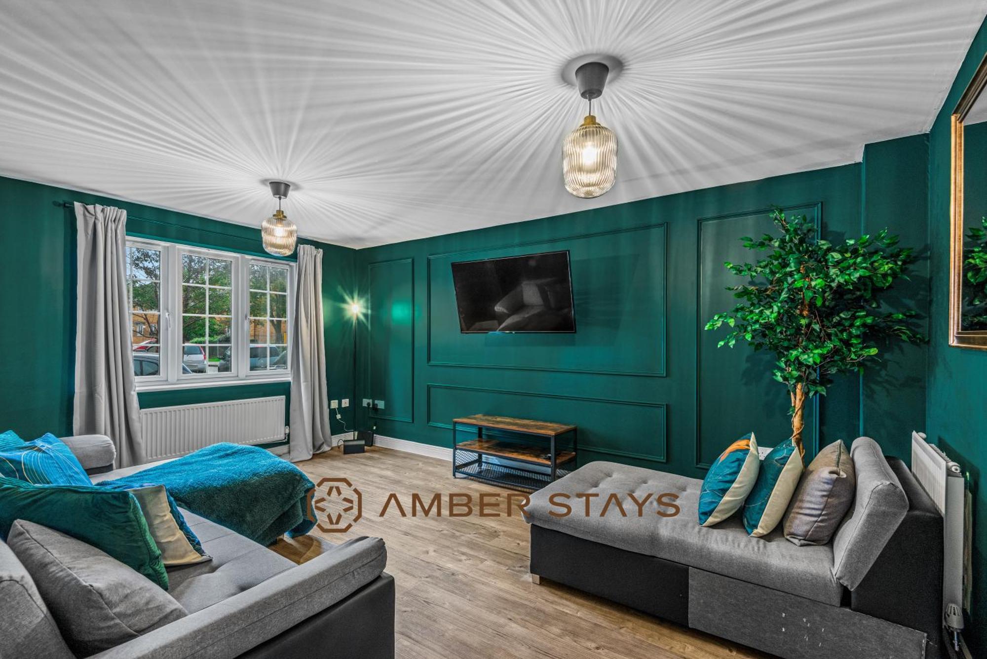 Spacious 5 Bed House In Reading By Amber Stays, Perfect For Business & Contractors, Sleeps 12! 外观 照片